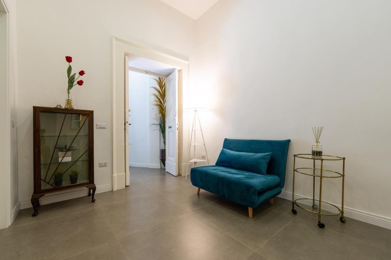 Appartamento Via Toledo 55 - Palazzo Della Porta Neapol Zewnętrze zdjęcie